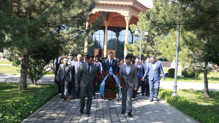 Чорак аср ҳамнафас